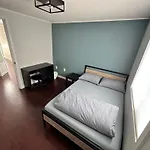 Ec Lodging