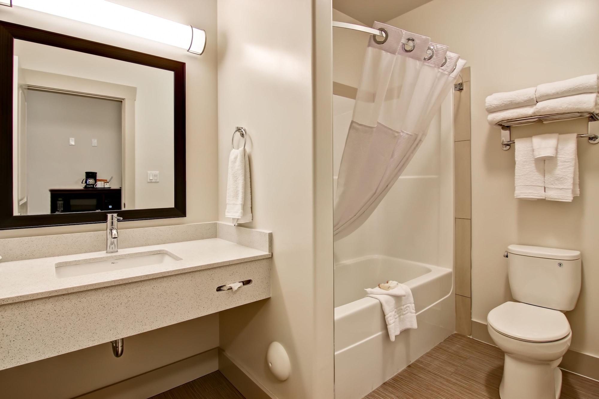 Chateau Nova 4* Yellowknife