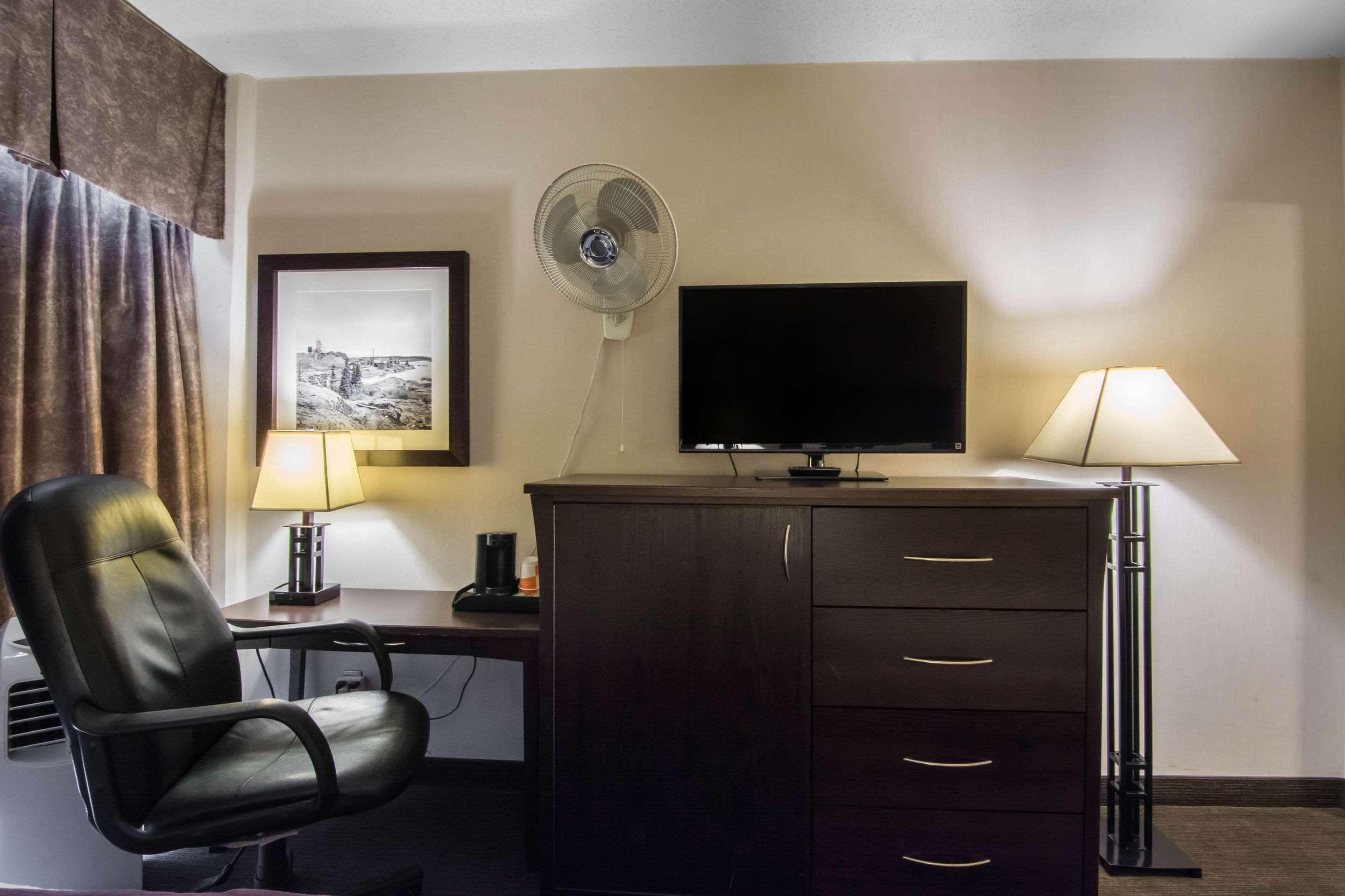 Quality & Hotel Yellowknife