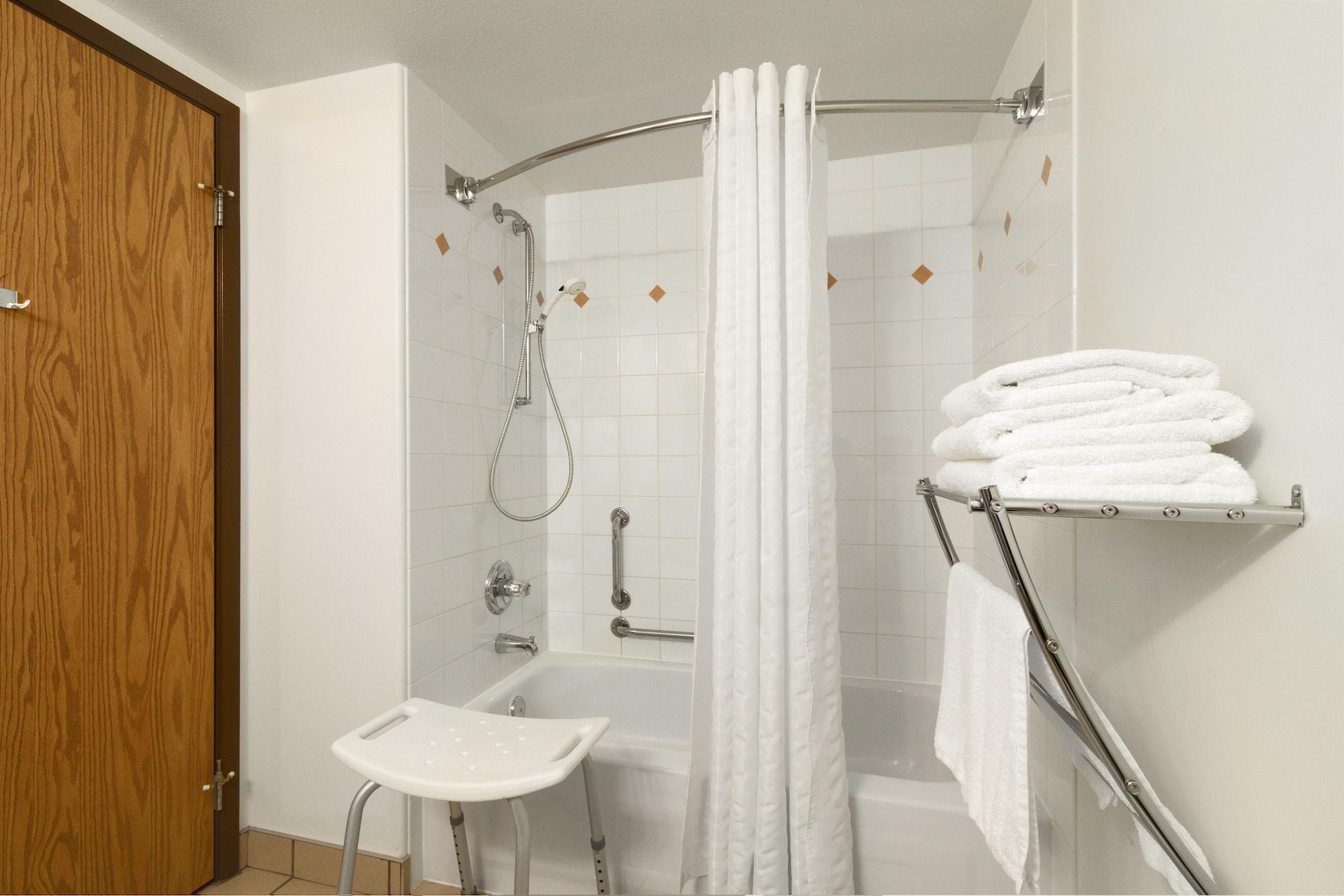Hotel Super 8 By Wyndham