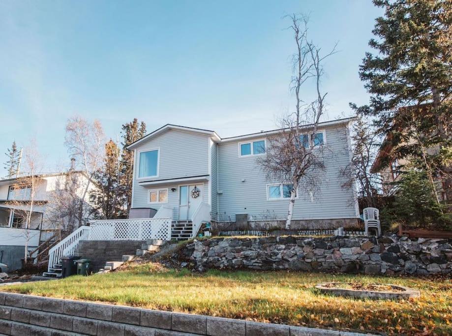 Apartment Downtown 50a Avenue Retreat Yellowknife