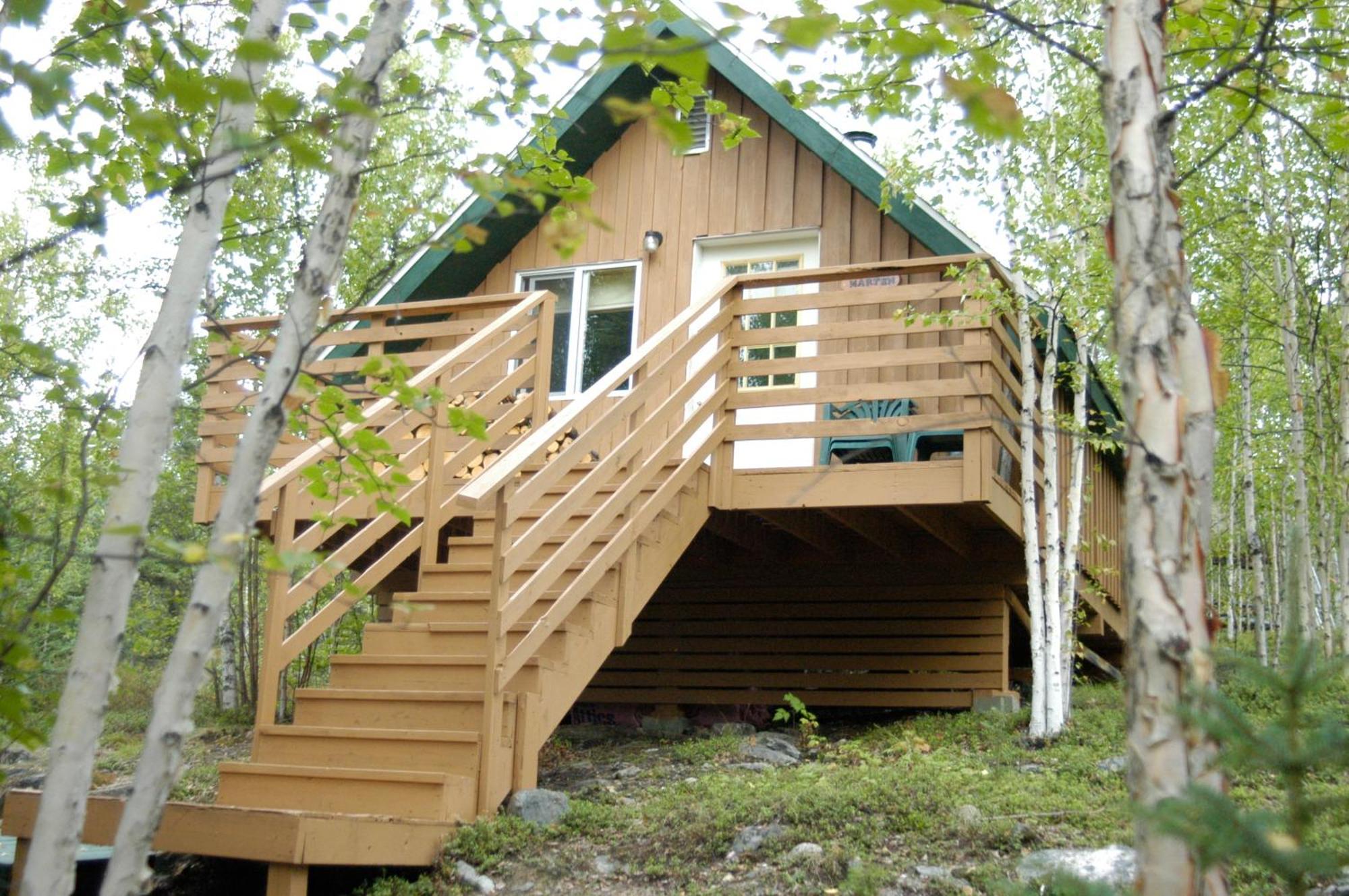 Yellow Dog Lodge, Inc. Yellowknife