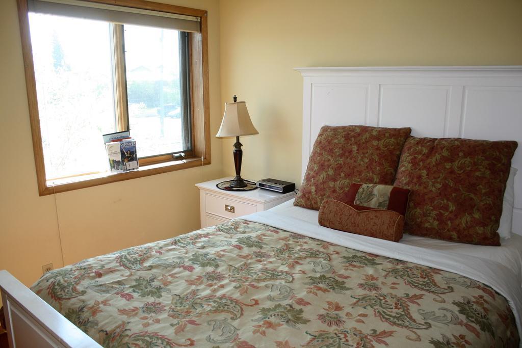 Inn Aurora Bayside Inn Yellowknife