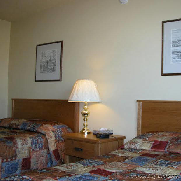 Discovery Inn 2*