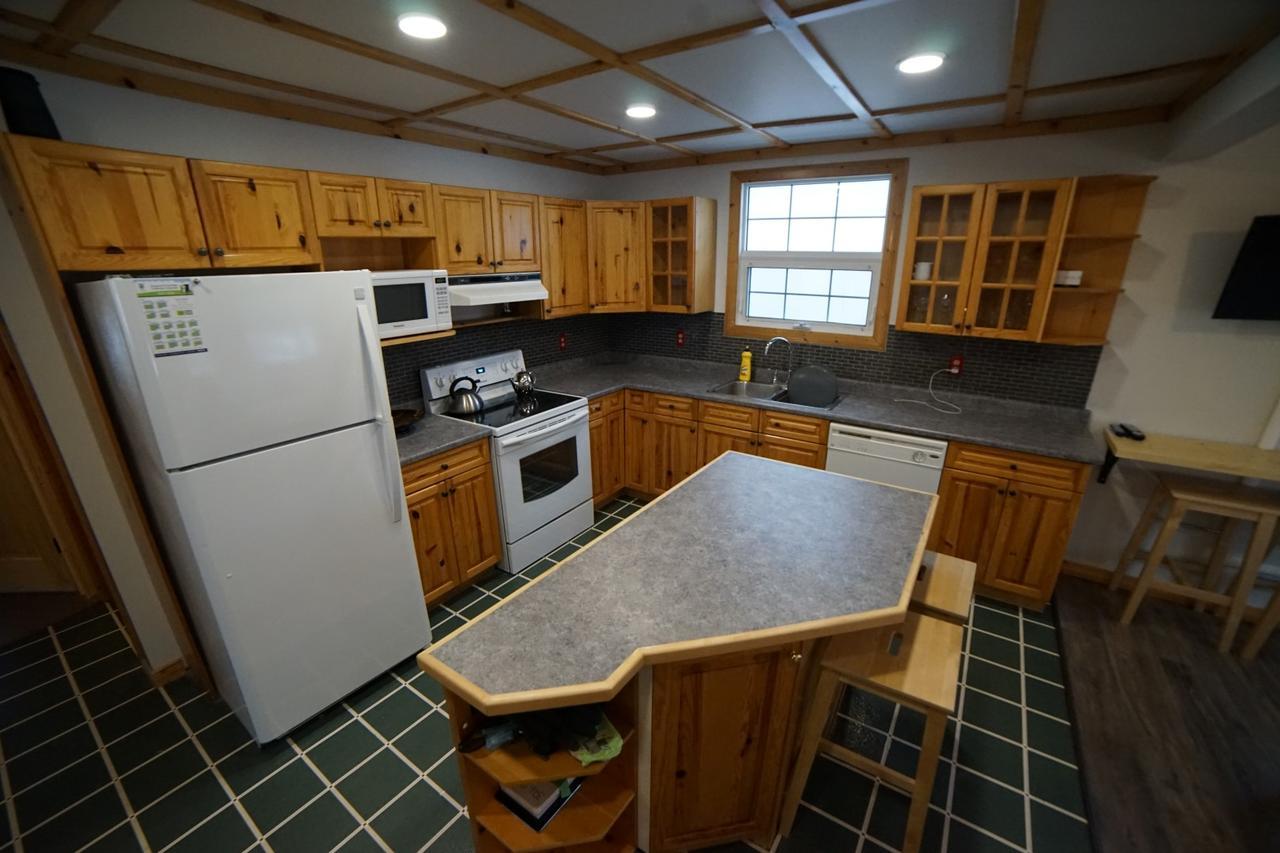 Bed & Breakfast Yellowknife B&B 3*
