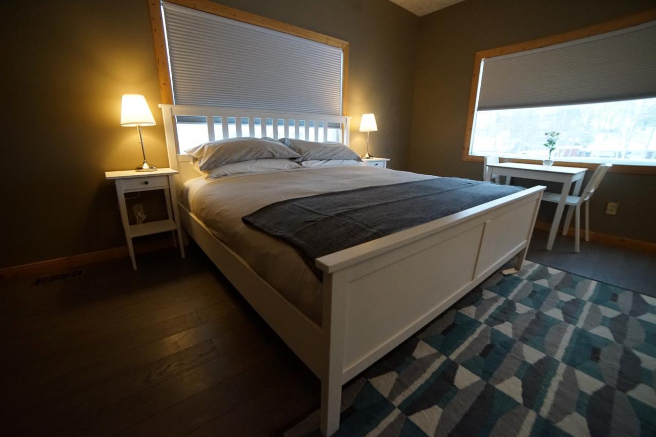 Yellowknife B&B