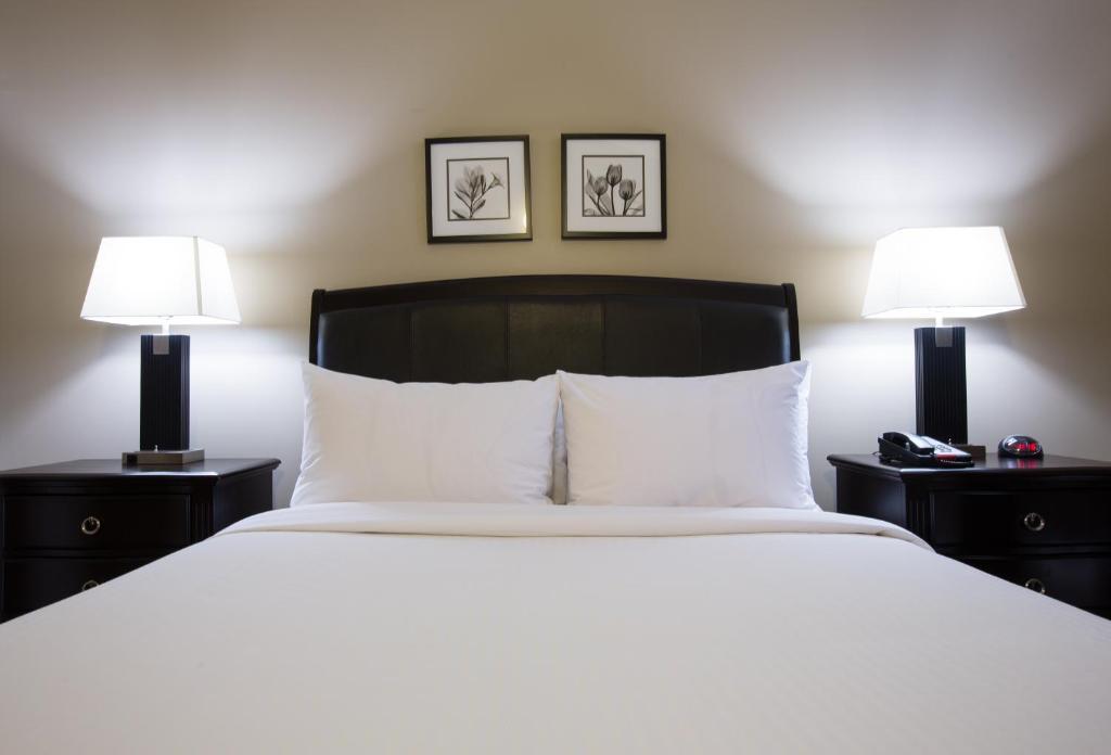 Capital Hotel 3*