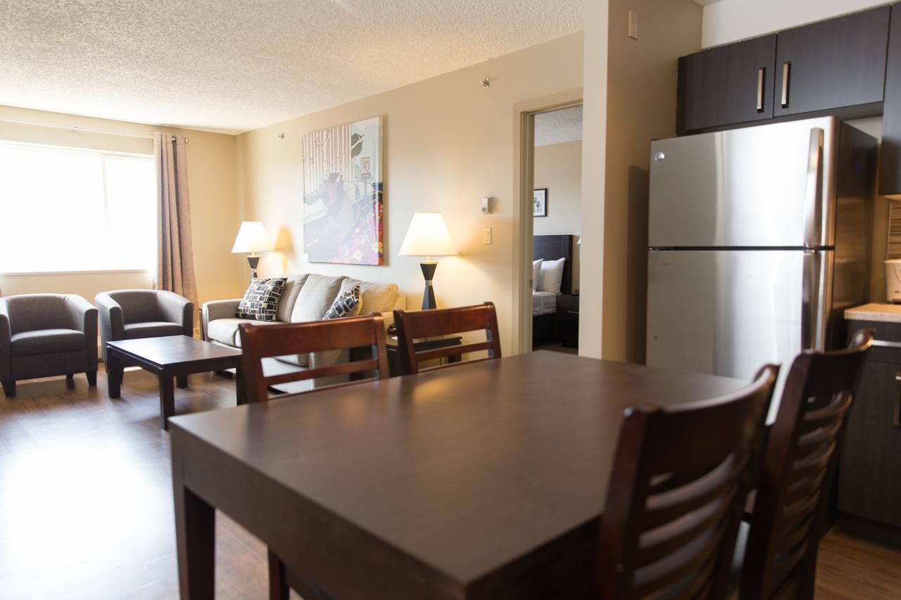 Capital Hotel 3*