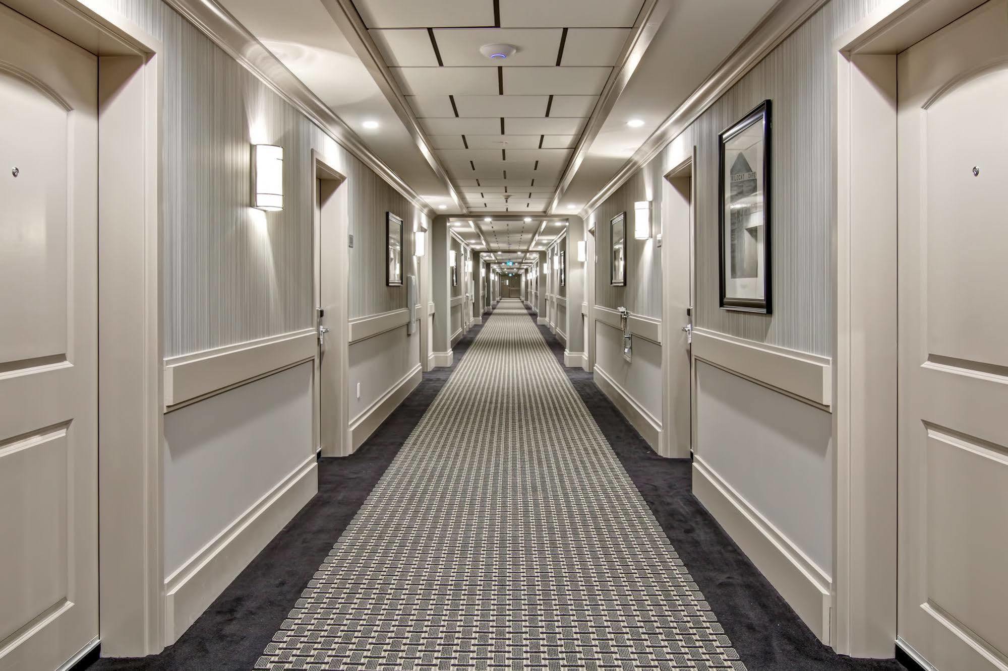 Hotel Chateau Nova 4*