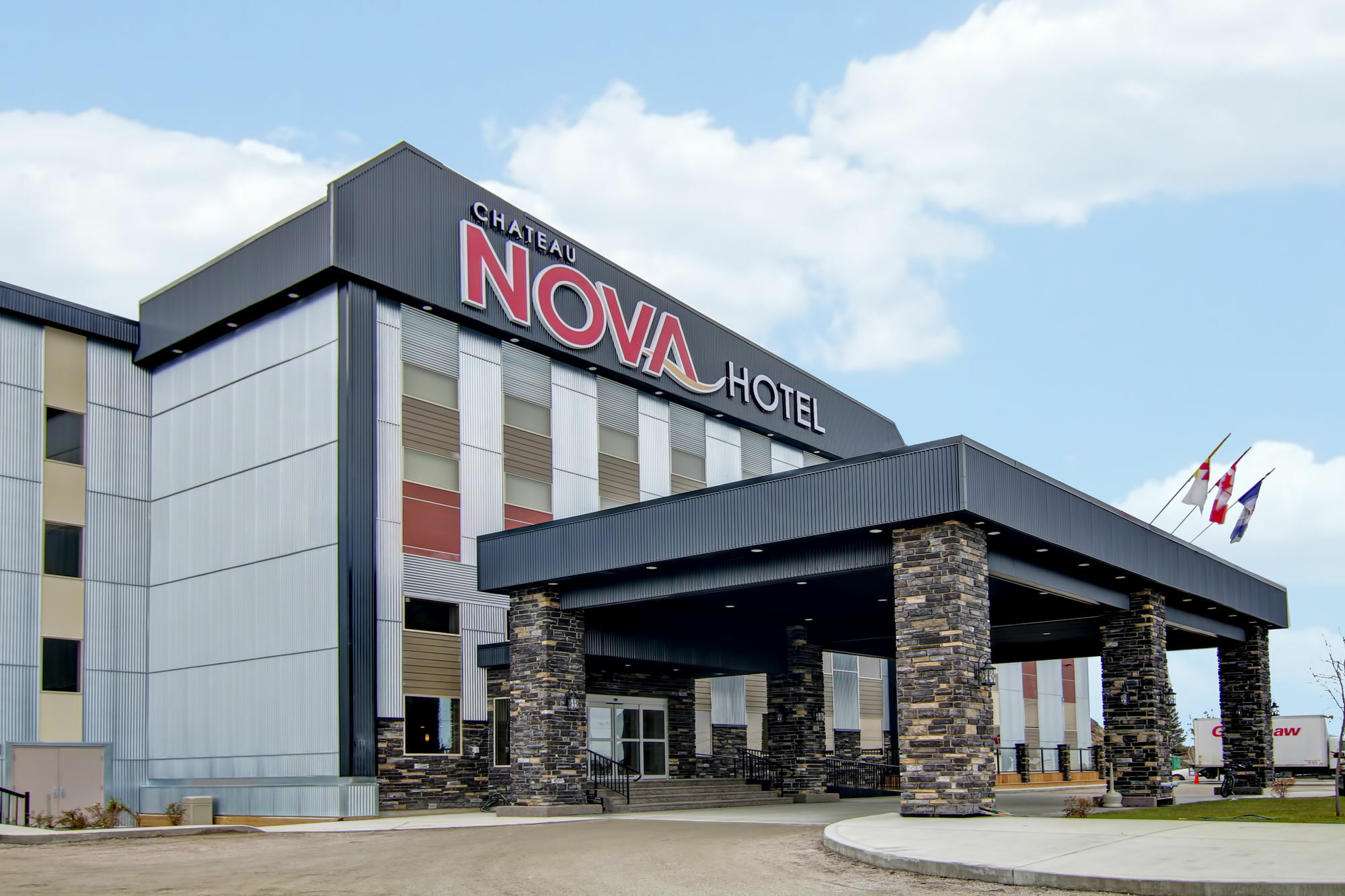 Chateau Nova Hotel